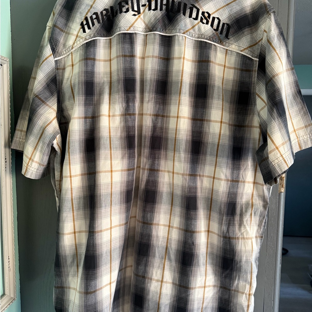 Harley-Davidson Men's Plaid Shirt - Black and Cream - Picture 2 of 3